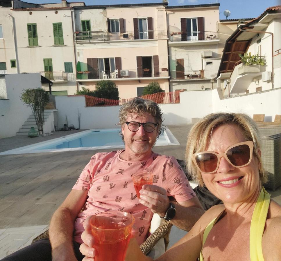 Bed And Breakfast La Pecora Rosa Sant'Omero Екстер'єр фото